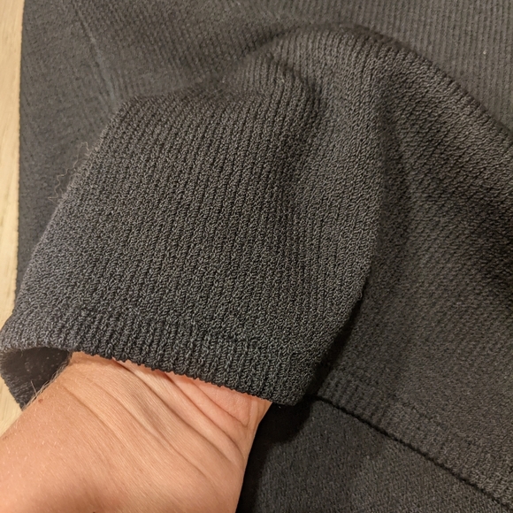 St John black knit skirt - Picture 5 of 6